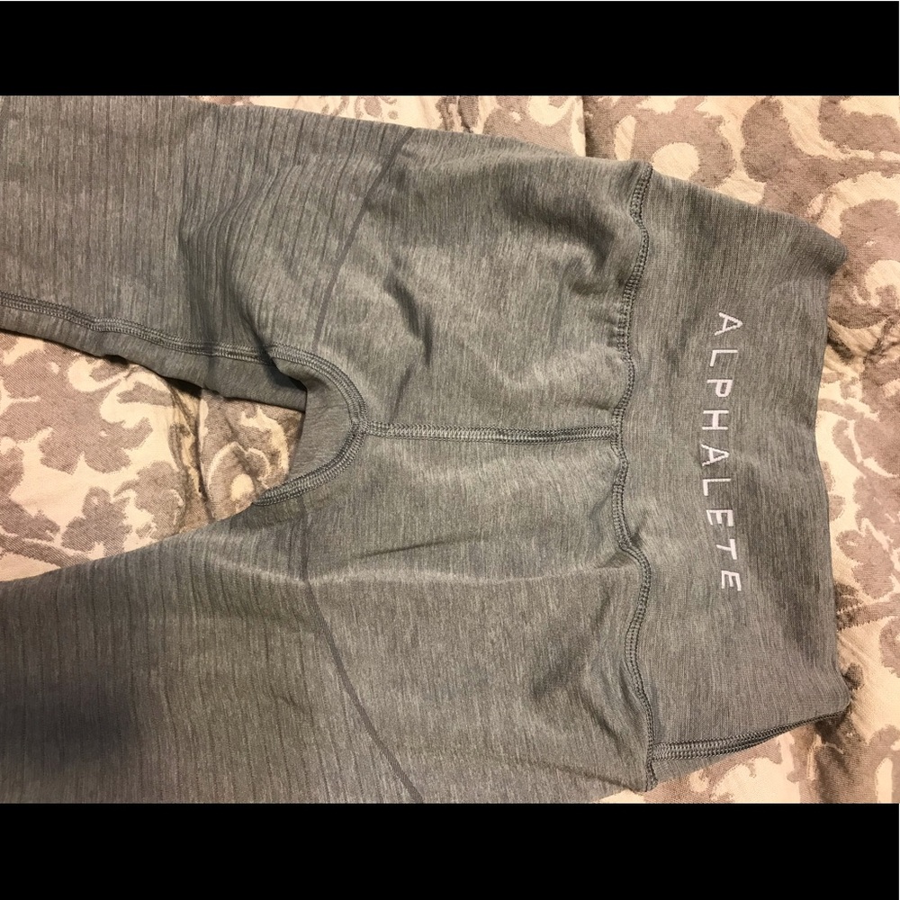 Alphalete leggings